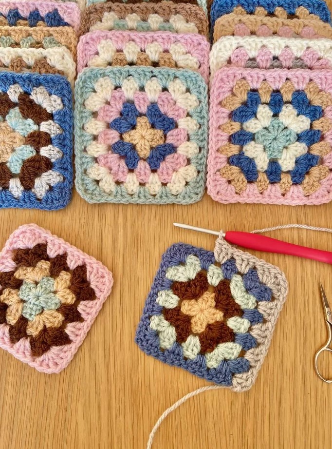 Classic Granny Square - Handmade Learning Here