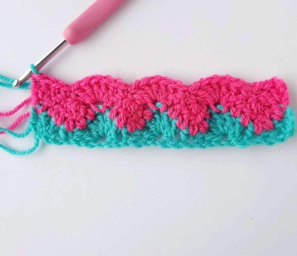 Interlocking Shell Stitch - Handmade Learning Here